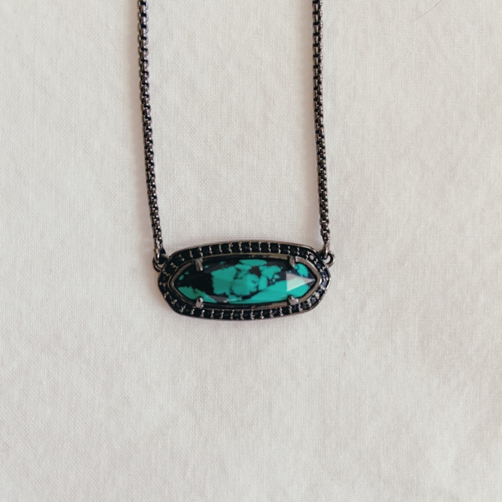 Kendra Scott Elisa Pendant